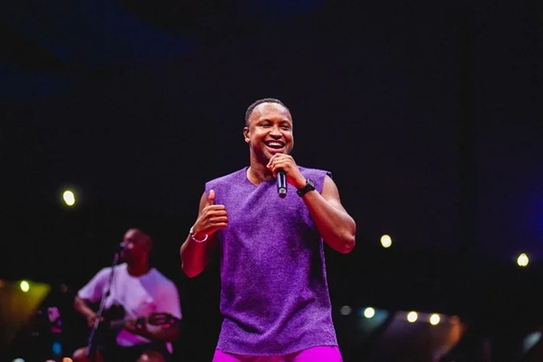 Imagem JPG, Thiaguinho se apresenta no Thermas Hot World neste domingo (23), em Águas de Lindóia