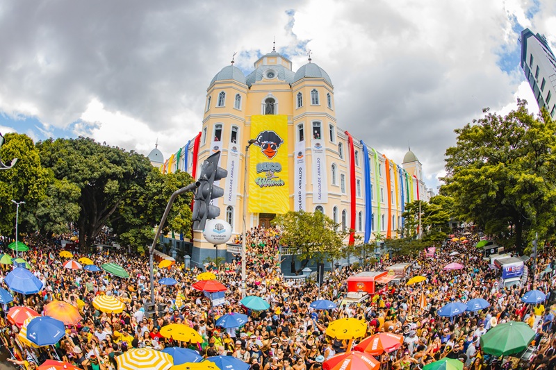 Imagem JPG, Beiço do Wando recebe Fat Family no Carnaval de BH