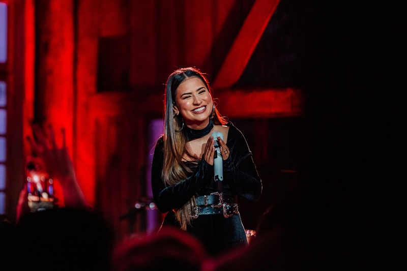 Simone Mendes promete encantar o Curitiba Country Festival 2025