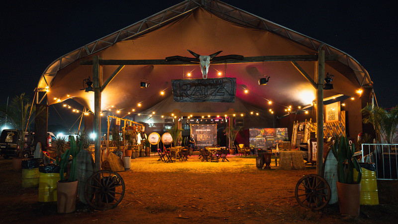 O Espaço Raiz, do RRM, é dedicado a reforçar a importância da tradição e da cultura sertaneja (Divulgação)