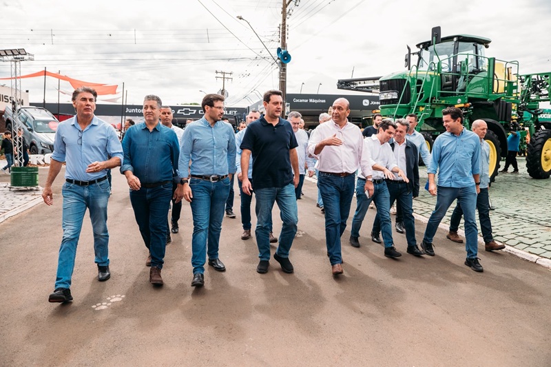 Imagem JPG, Em visita à ExpoLondrina, governador destaca força do agronegócio
