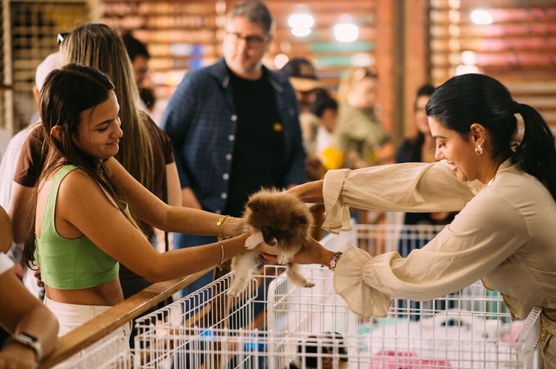Imagem JPG, Universo Pet atrai visitantes com variedade de raças e cuidados especiais