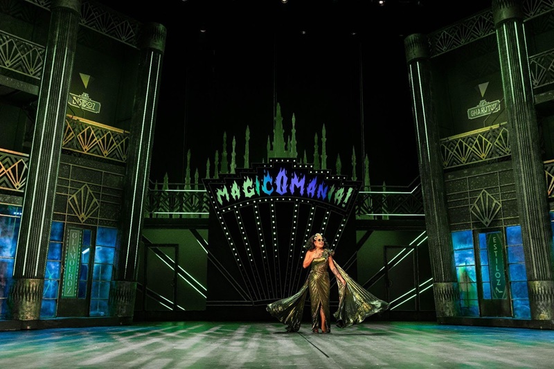 Imagem JPG, Gloria Groove encena “Wicked” em sessões especiais no Teatro Renault, em São Paulo