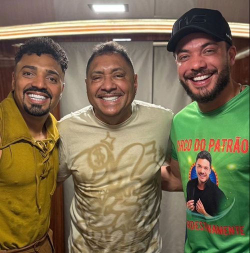 Imagem JPG, Tirullipa se emociona ao receber Tiririca, Wesley Safadão e a mãe no Circo do Tiru