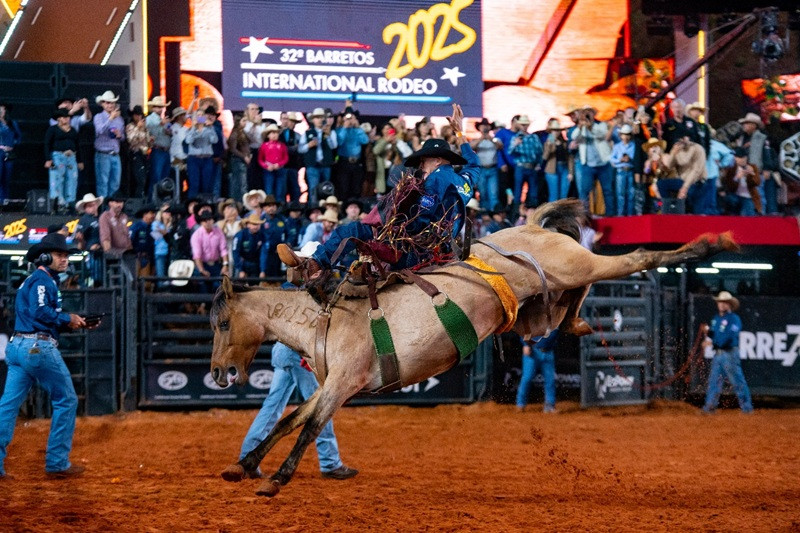  (André Monteiro)